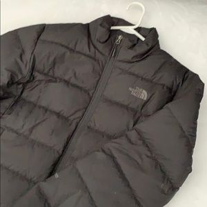 ❄️⚫️MEN’s north face puffer jacket SIze MEDIUM⚫️❄️